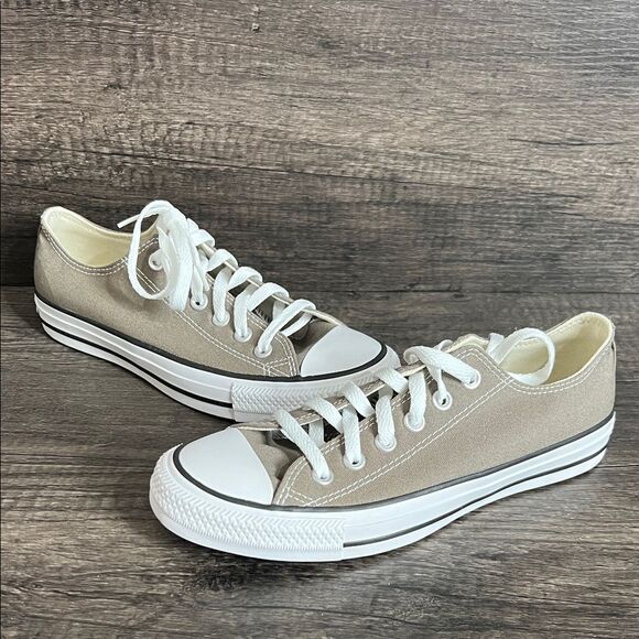 Converse All Stars Shoes - Converse Unisex Size 6M/8W Tan Gray Lace Up Classic Sneaker Shoes